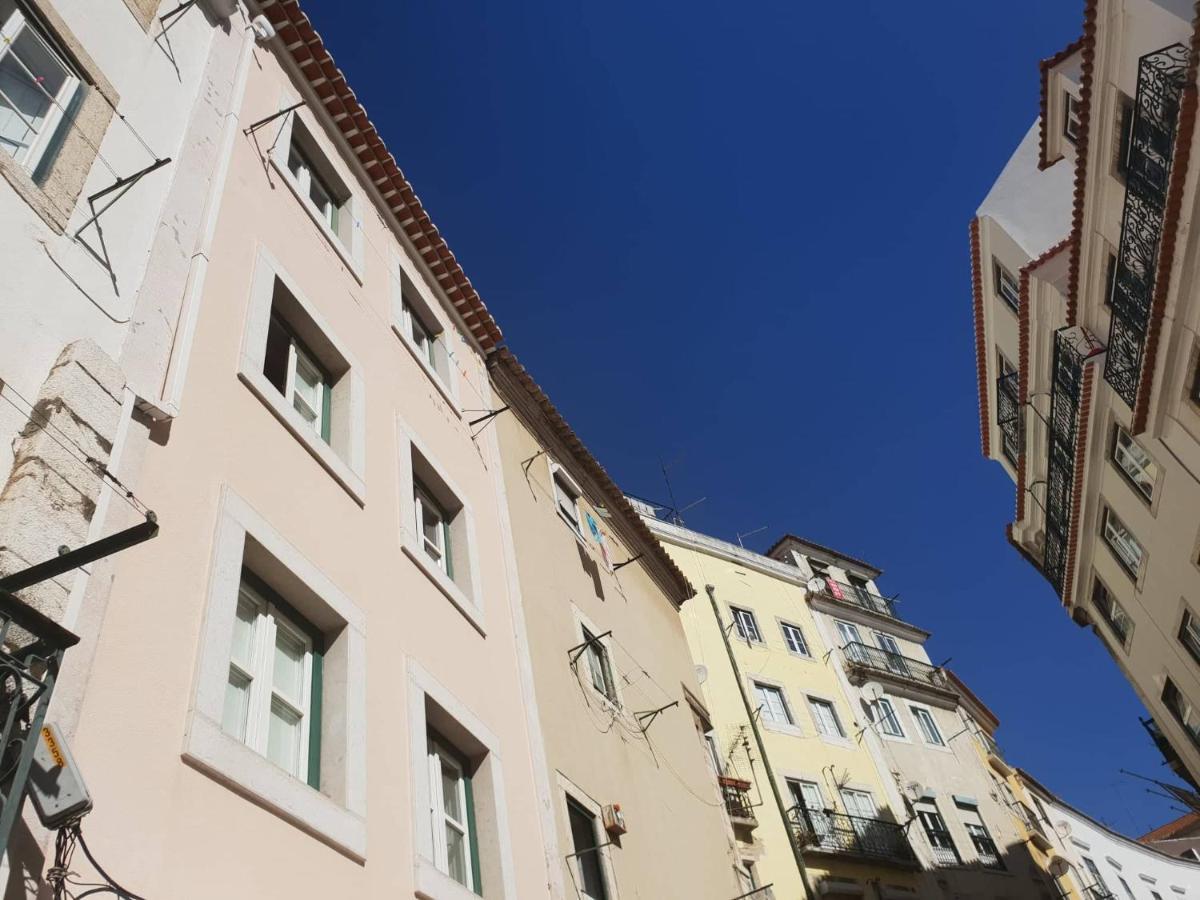 Апартаменты Inloveapartments - One Love, One Heart *